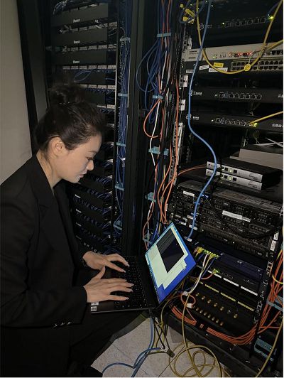 計算機網(wǎng)絡工程師季亞平 在網(wǎng)絡通信產業(yè)創(chuàng)新發(fā)展中勇敢前行